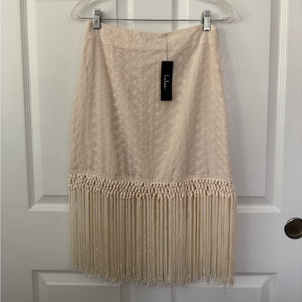NWT Lulus Pretty Bliss Cream Floral Embroidered Fringe Midi Skirt White - Size M